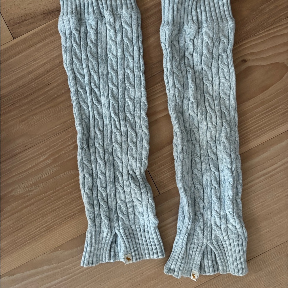 Abercrombie Cable Knit Leg Warmers in Light Blue